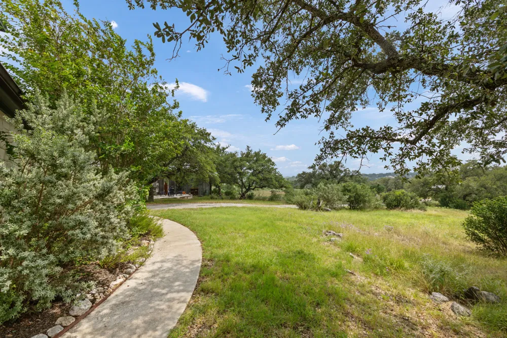 544 River View Drive Johnson City, TX 78636