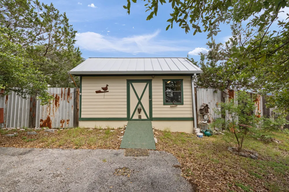 544 River View Drive Johnson City, TX 78636