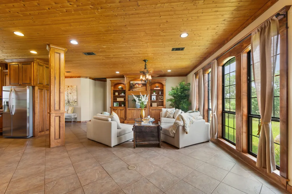 544 River View Drive Johnson City, TX 78636