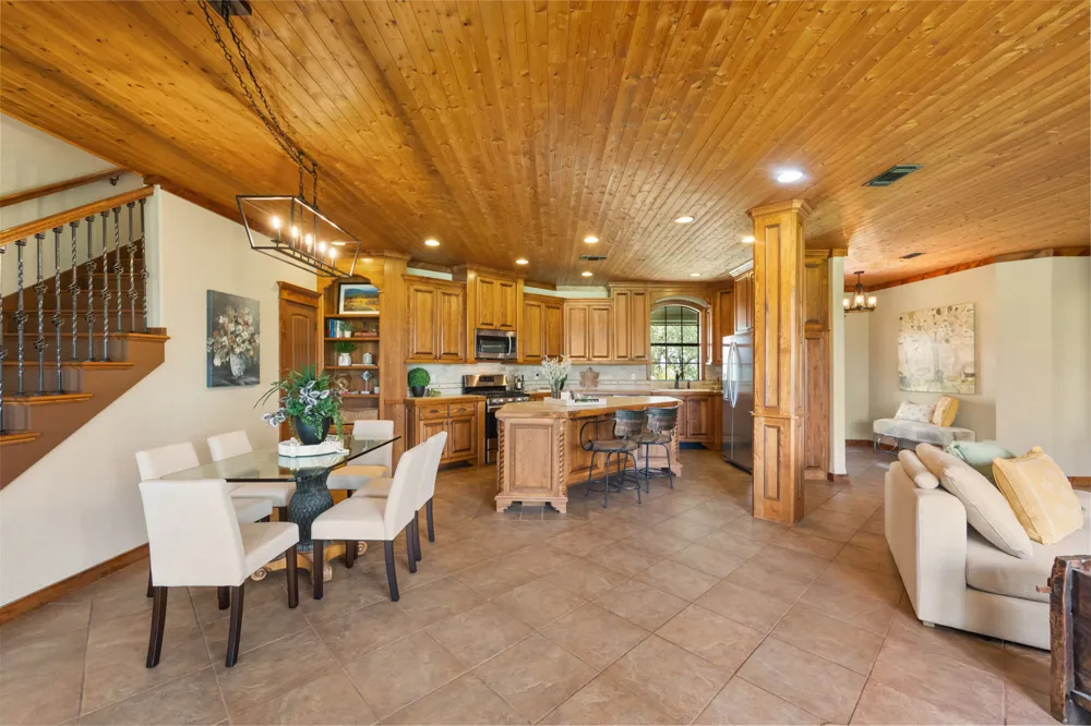 544 River View Drive Johnson City, TX 78636
