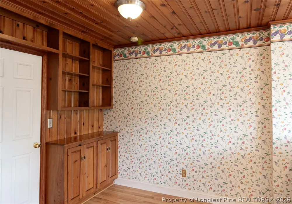 717 W Cutlar Street St Pauls, NC 28384