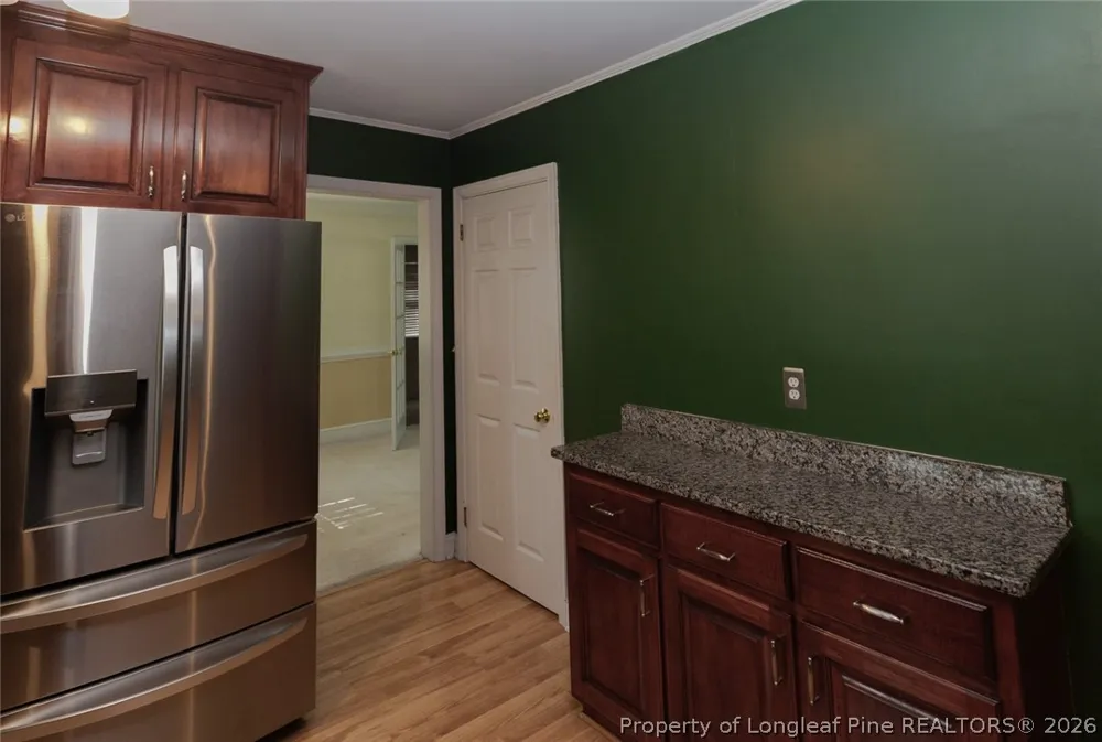 717 W Cutlar Street St Pauls, NC 28384