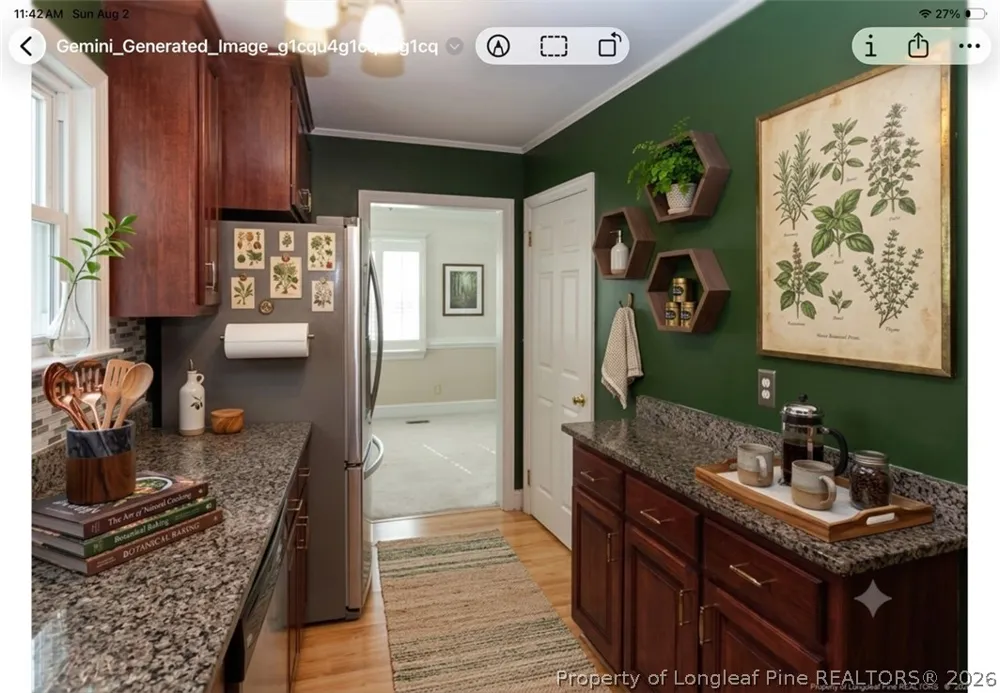 717 W Cutlar Street St Pauls, NC 28384