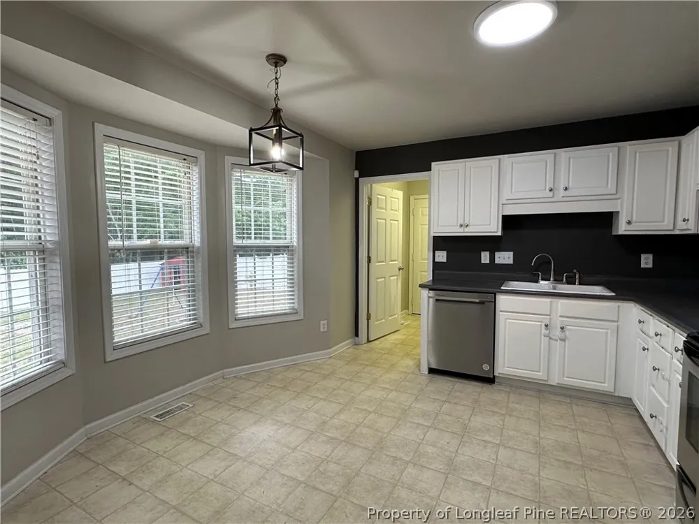 3679 Pioneer Drive Hope Mills, NC 28348