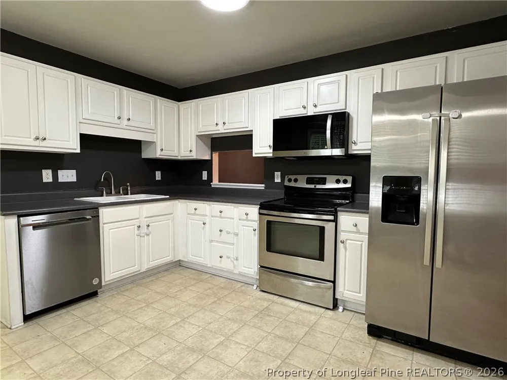 3679 Pioneer Drive Hope Mills, NC 28348