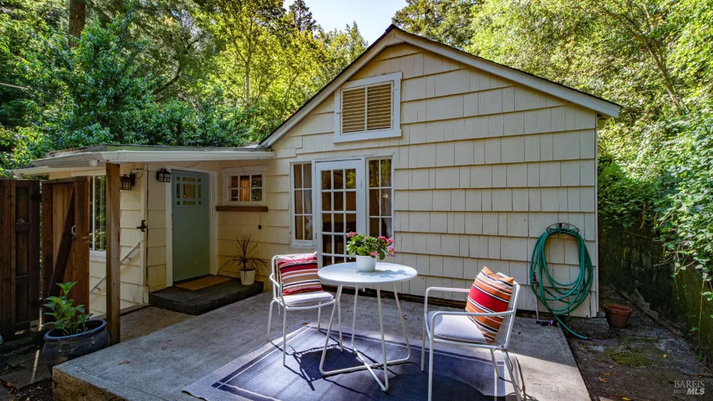 185 Tamal Road Forest Knolls, CA 94933