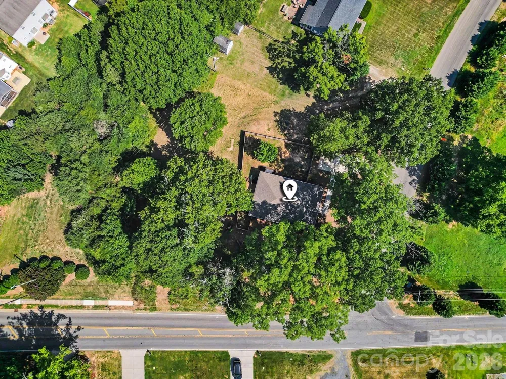 3625 Kelly Road Charlotte, NC 28216