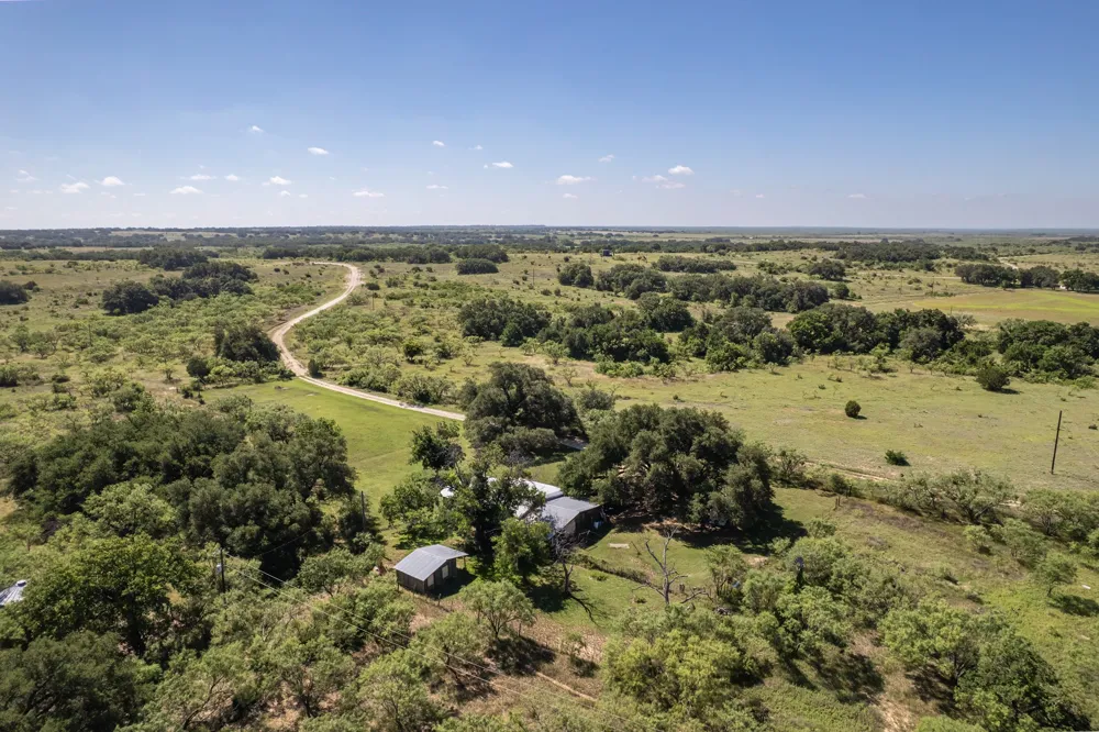 1570 FM 2805 Talpa, TX 76882