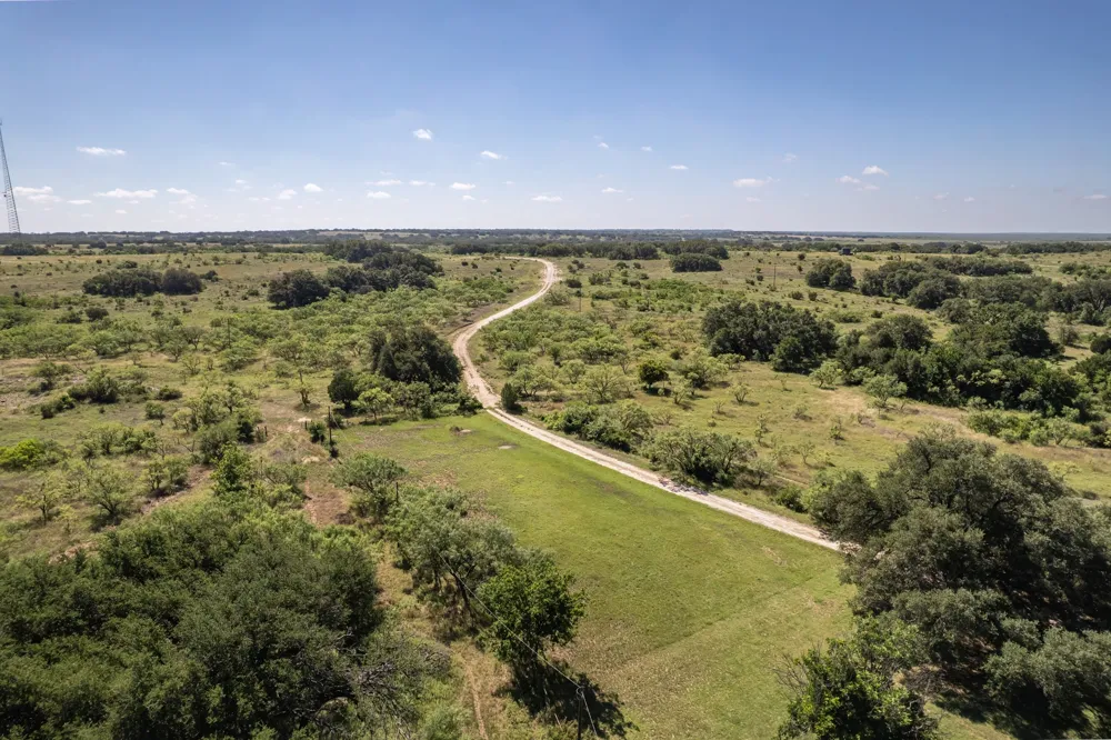 1570 FM 2805 Talpa, TX 76882