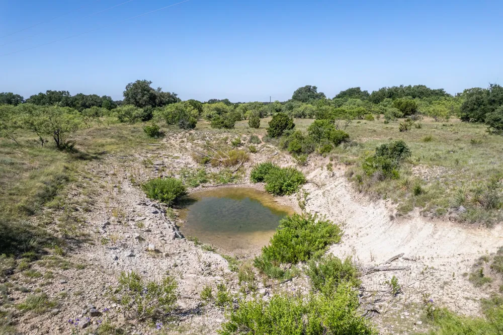 1570 FM 2805 Talpa, TX 76882