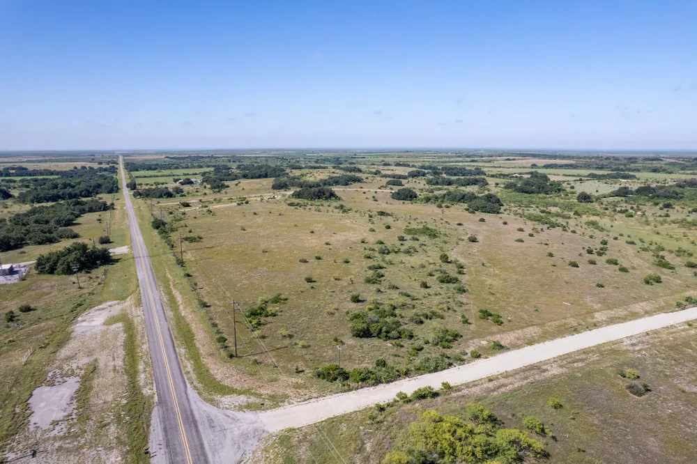 1570 FM 2805 Talpa, TX 76882