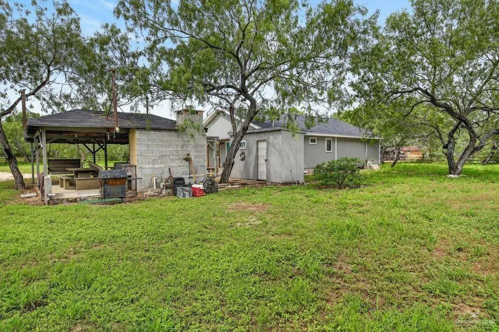 12906 8th Street Hargill, TX 78549