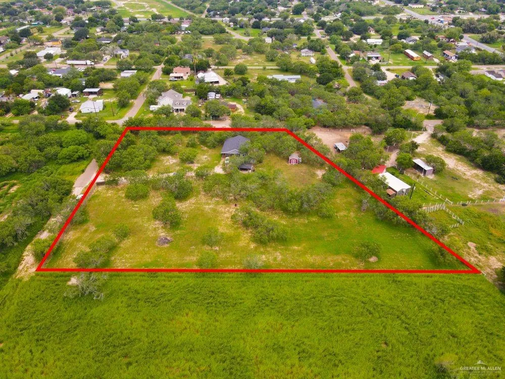 12906 8th Street Hargill, TX 78549
