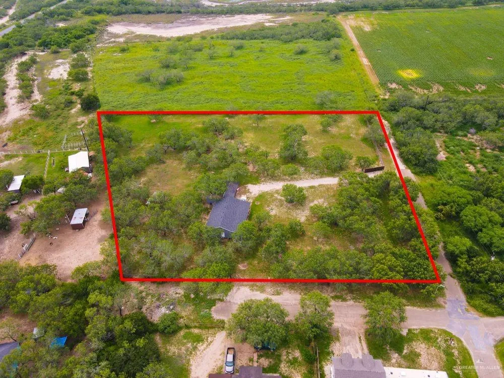 12906 8th Street Hargill, TX 78549