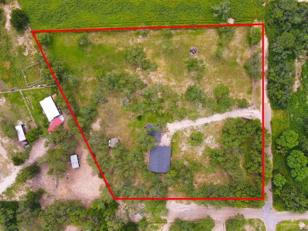 12906 8th Street Hargill, TX 78549