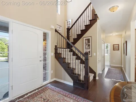 583 Birchcrest Court