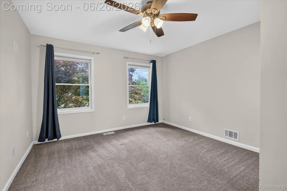 8114 Chilson Road Hamburg Township, MI 48169