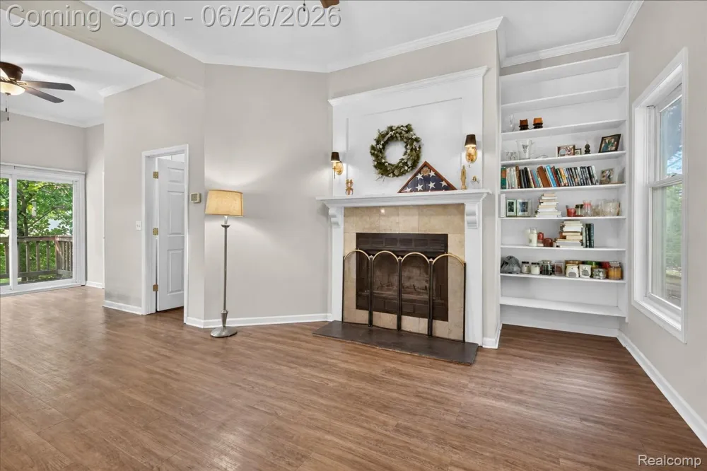 8114 Chilson Road Hamburg Township, MI 48169