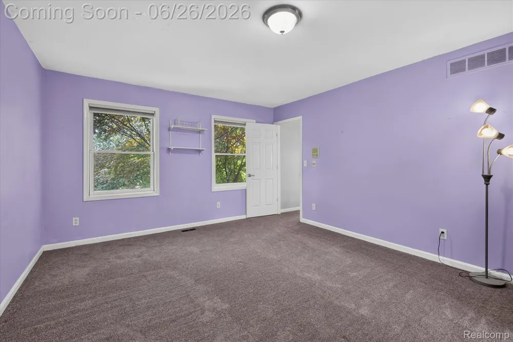 8114 Chilson Road Hamburg Township, MI 48169