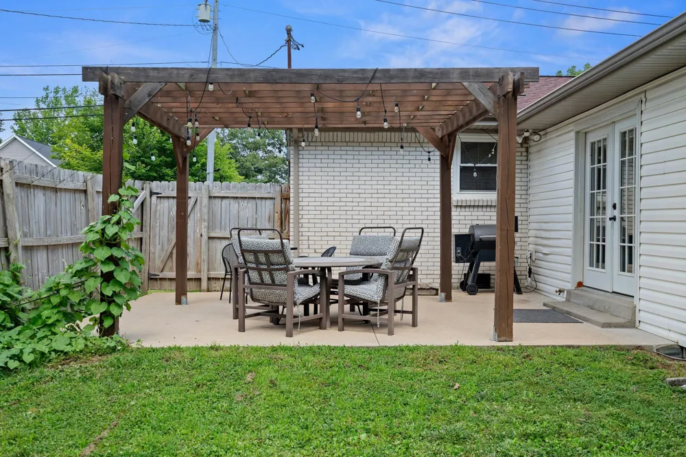 105 Billy Robb St Greenbrier, TN 37073