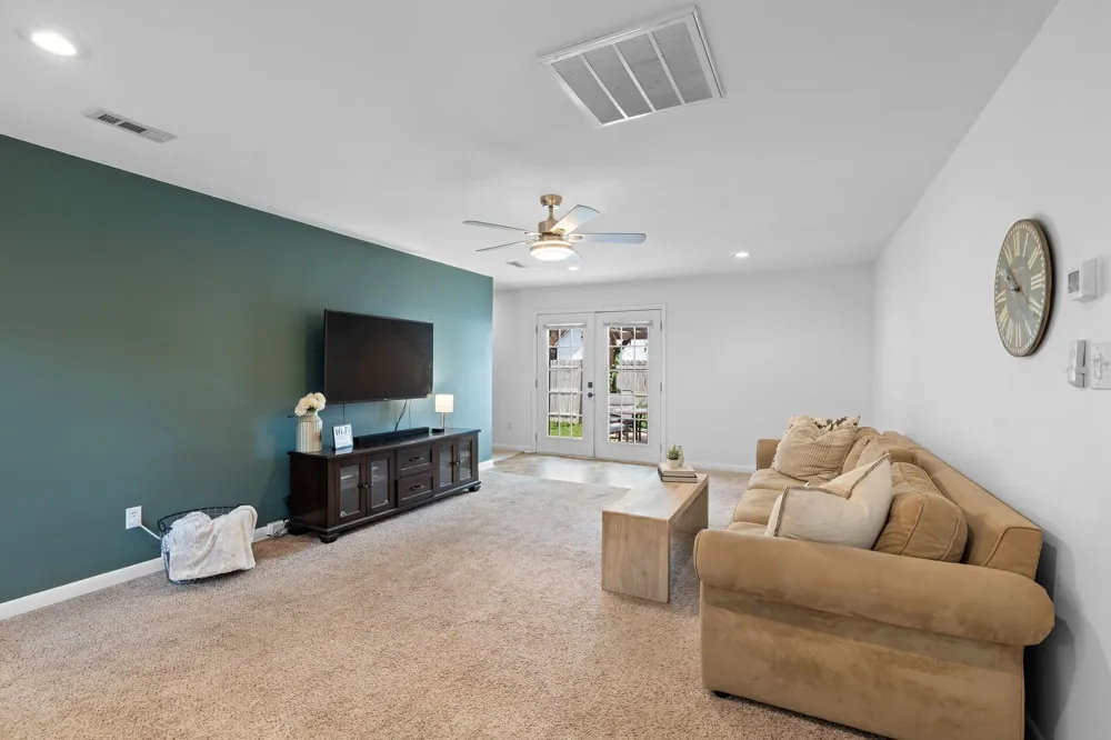105 Billy Robb St Greenbrier, TN 37073