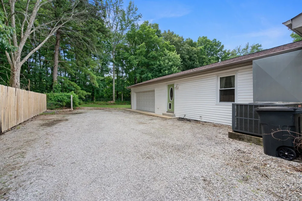 105 Billy Robb St Greenbrier, TN 37073