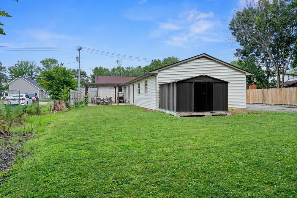 105 Billy Robb St Greenbrier, TN 37073