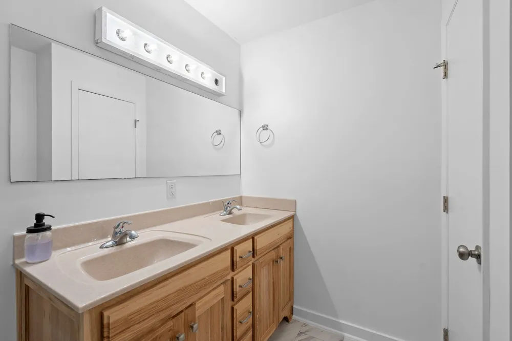 105 Billy Robb St Greenbrier, TN 37073
