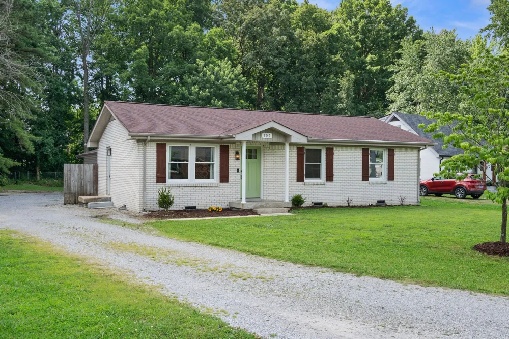 105 Billy Robb St Greenbrier, TN 37073