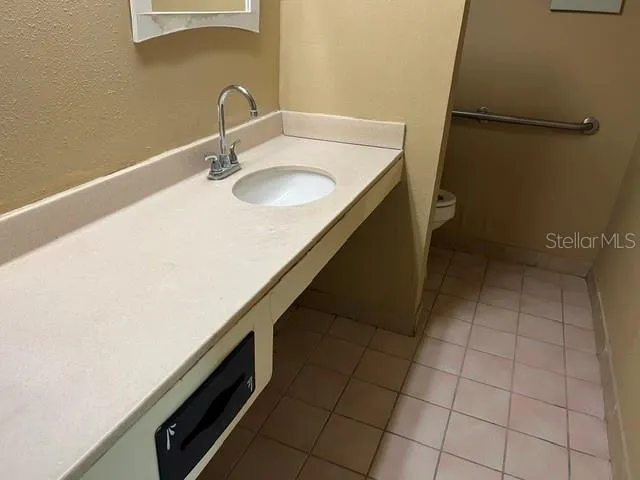 8421 S ORANGE BLOSSOM TRAIL #436 Orlando, FL 32809