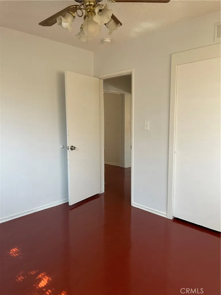 25437 Edgemont San Bernardino, CA 92404