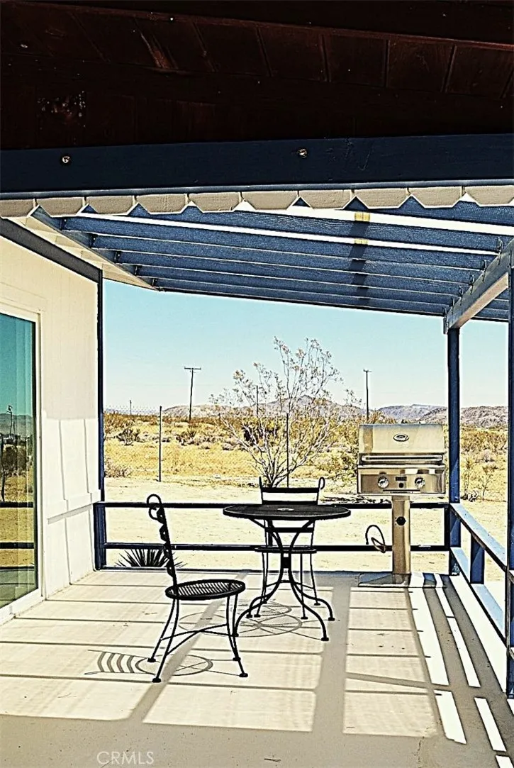 2675 Geronimo Trail Landers, CA 92285