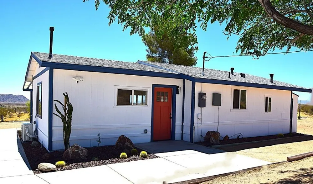 2675 Geronimo Trail Landers, CA 92285
