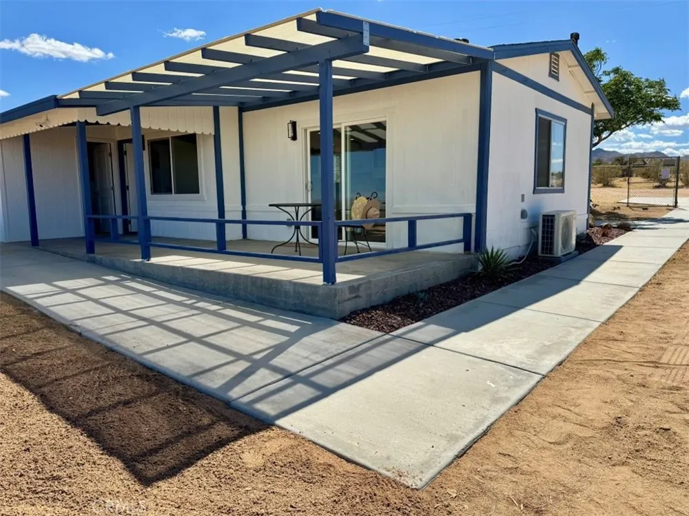 2675 Geronimo Trail Landers, CA 92285