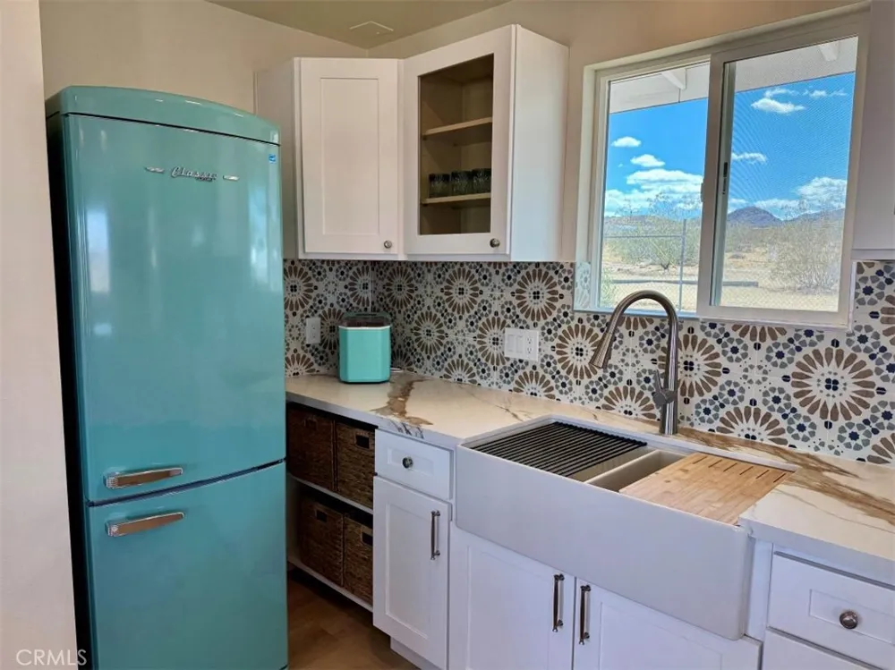 2675 Geronimo Trail Landers, CA 92285