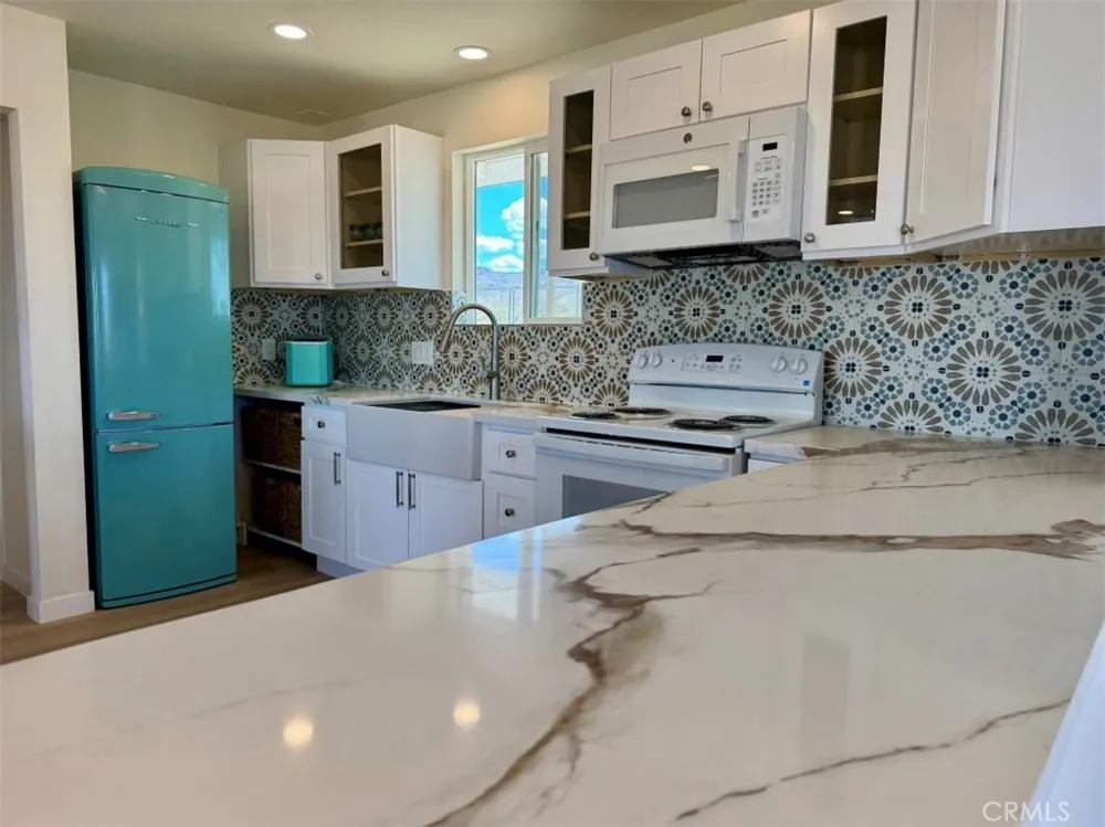 2675 Geronimo Trail Landers, CA 92285