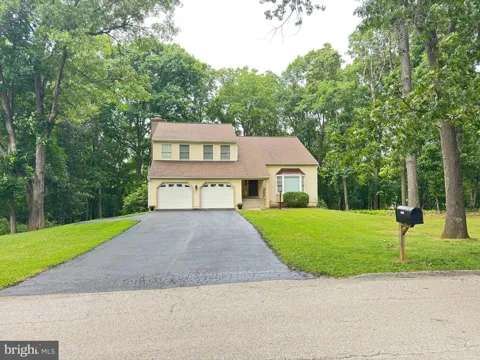 19018 HUNT PASS COURT