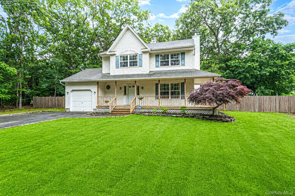 2 Community Road Coram, NY 11727