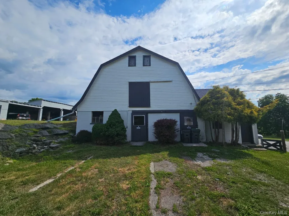 28 Pilgrim Corners Rd Middletown, NY 10940