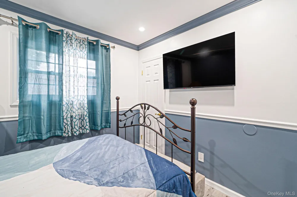 138 River Road Shirley, NY 11967