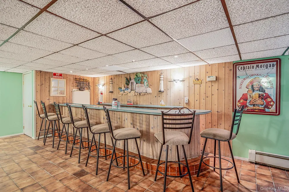 138 River Road Shirley, NY 11967