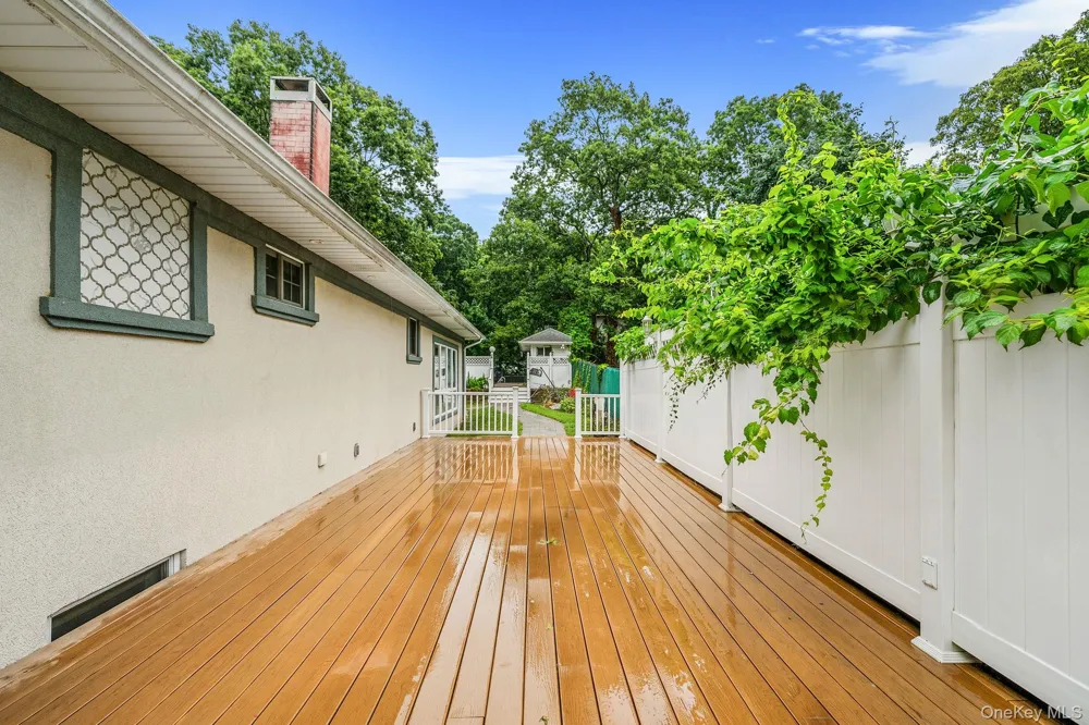 138 River Road Shirley, NY 11967