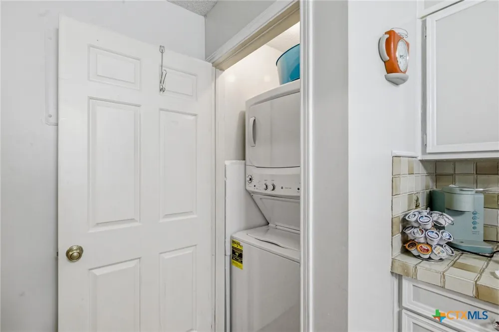 101 Maplewood Drive #20 Victoria, TX 77901