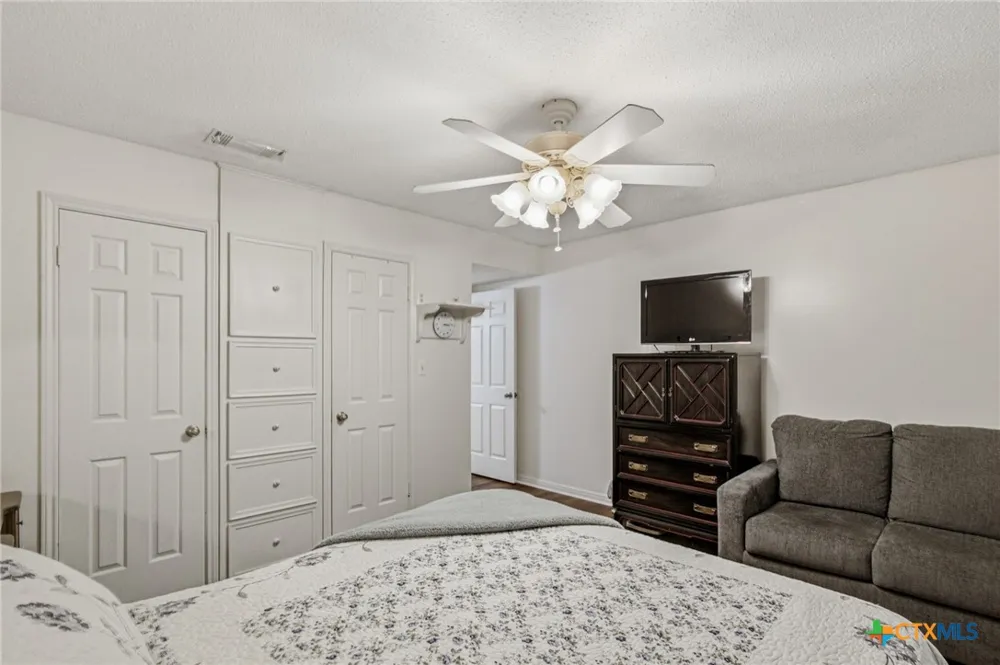 101 Maplewood Drive #20 Victoria, TX 77901