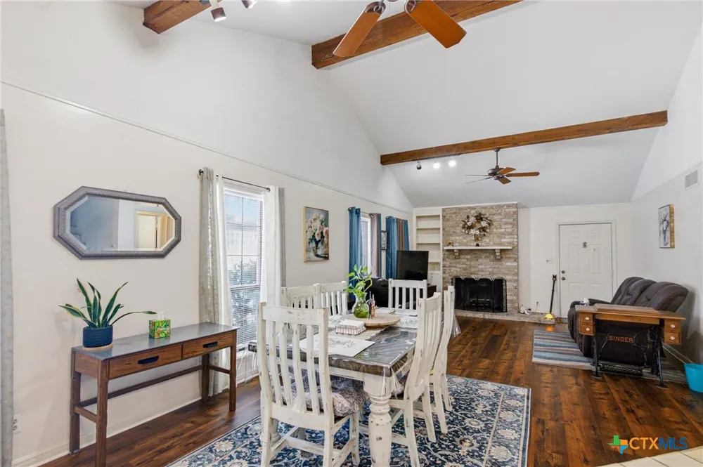 101 Maplewood Drive #20 Victoria, TX 77901