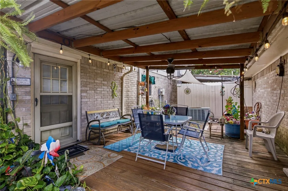 101 Maplewood Drive #20 Victoria, TX 77901