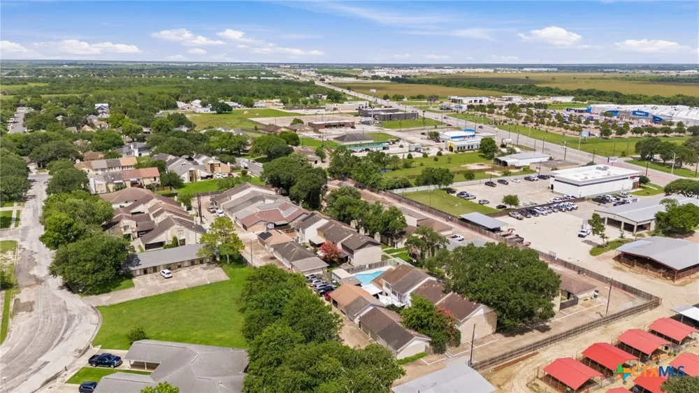 101 Maplewood Drive #20 Victoria, TX 77901