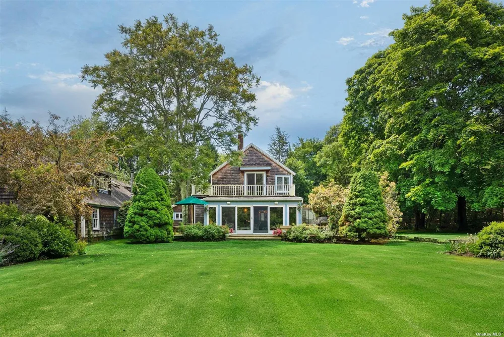 61 Lower 7 Ponds Road Water Mill, NY 11976