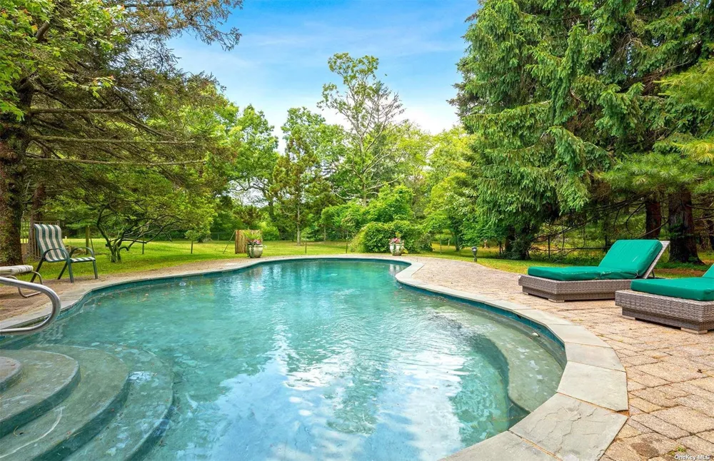 61 Lower 7 Ponds Road Water Mill, NY 11976