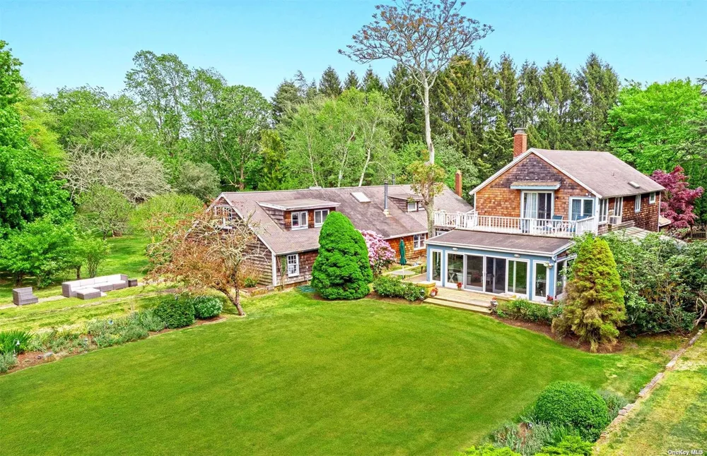 61 Lower 7 Ponds Road Water Mill, NY 11976